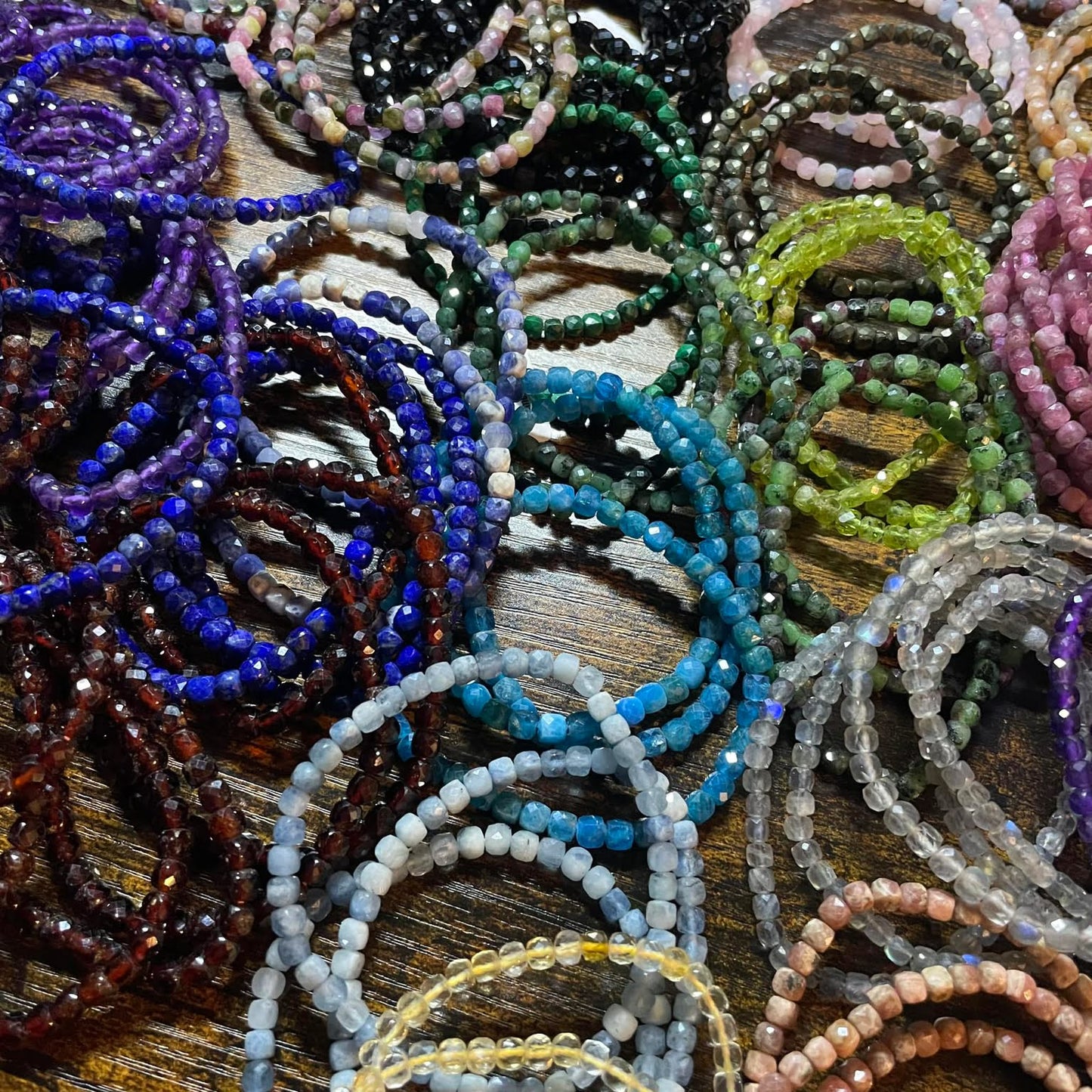 WÜRFEL-ARMBAND 4mm - Amethyst