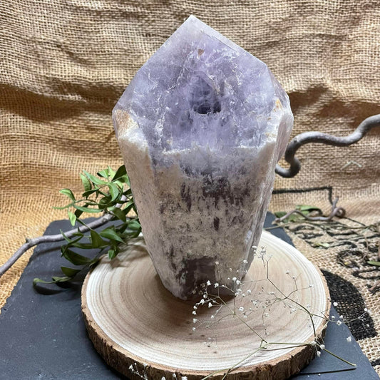 Amethyst – Der Stein für klare Köpfe und innere Ruhe
