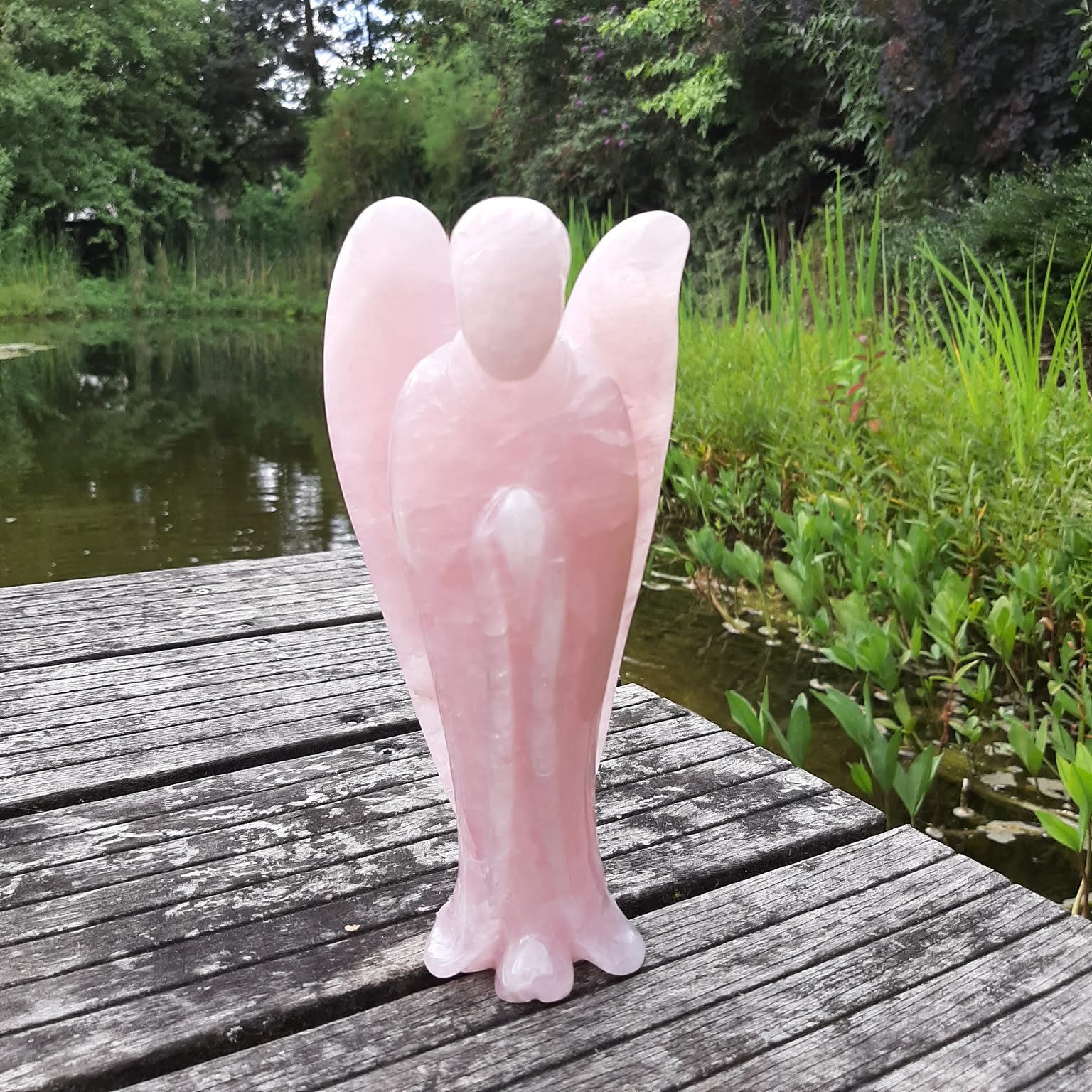 Engel aus Rosenquarz