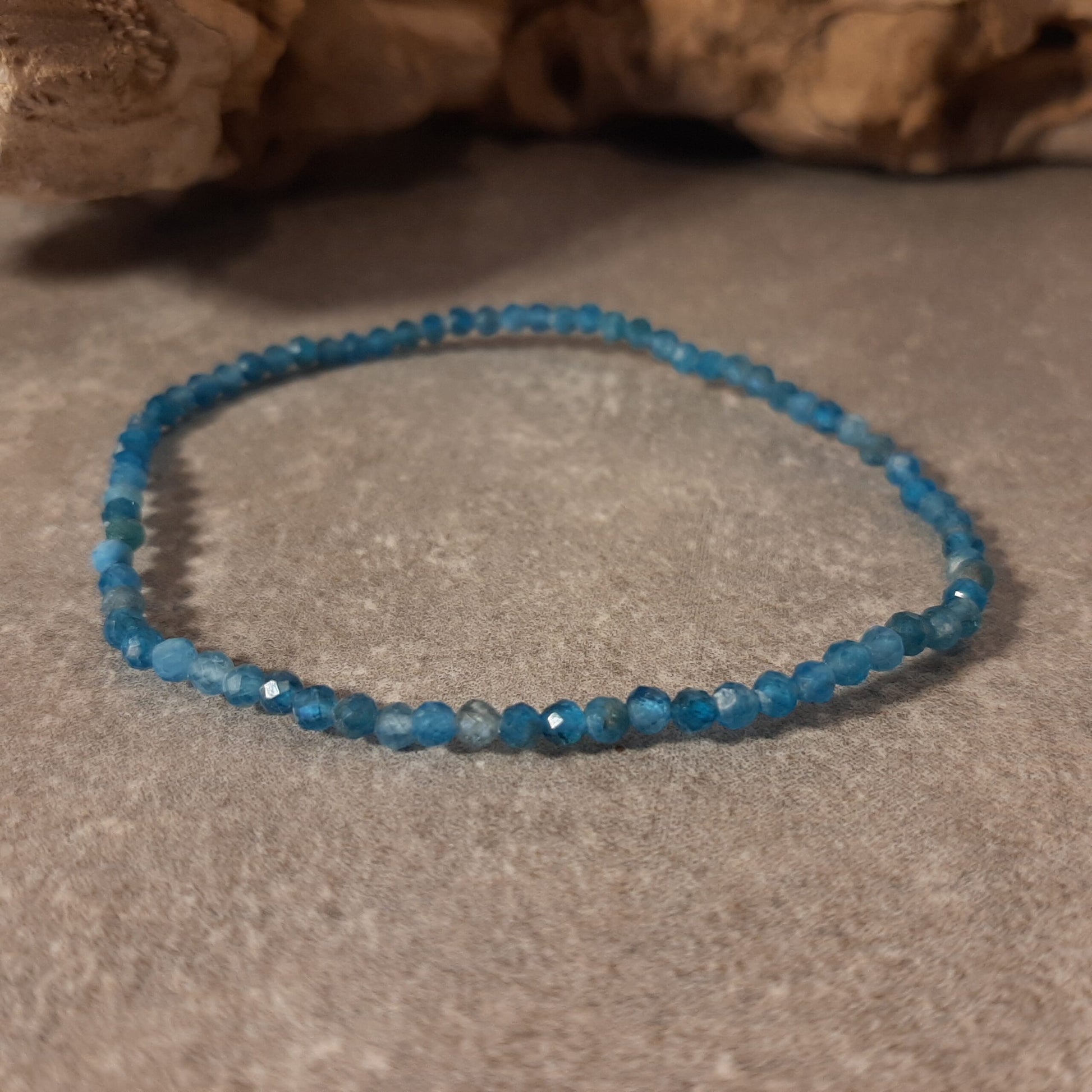 Kugelarmband facettiert - Apatit