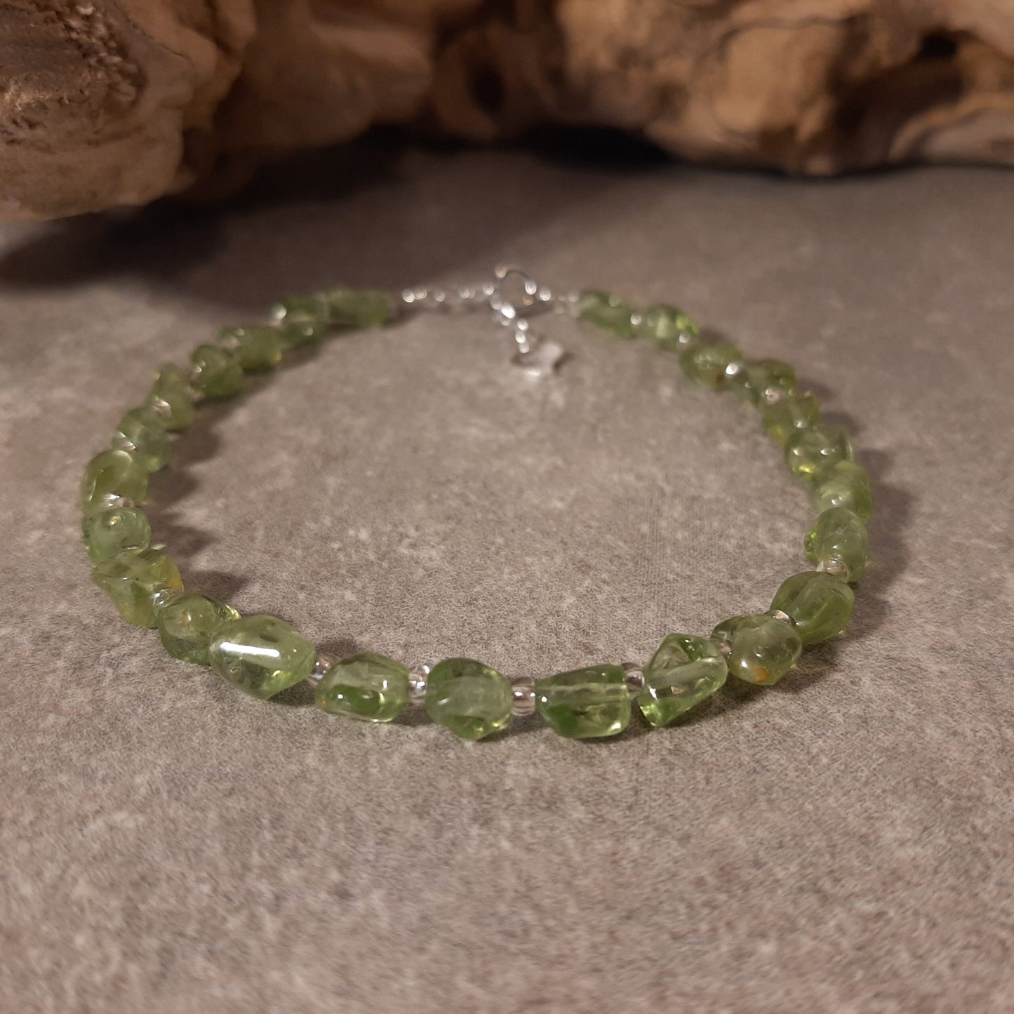 Armband mit Verschluss - Olivin