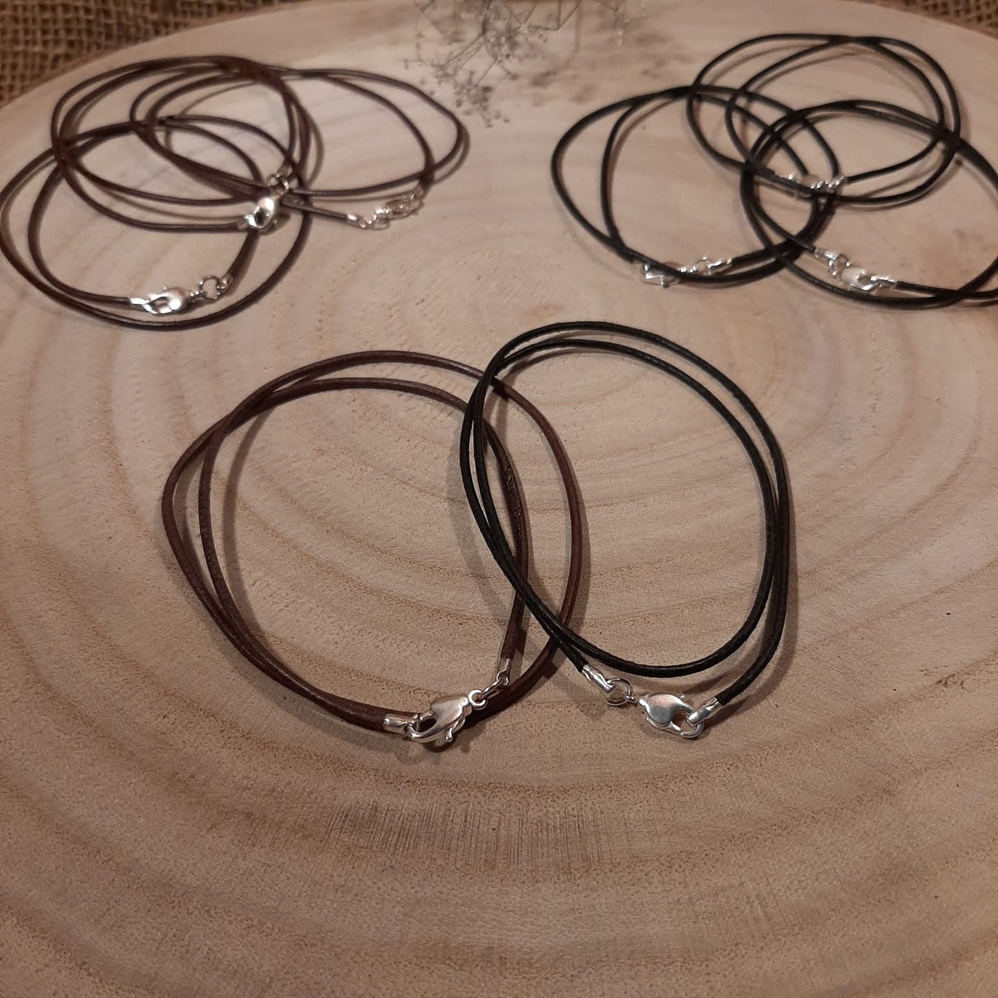 Lederband mit Verschluss 42cm