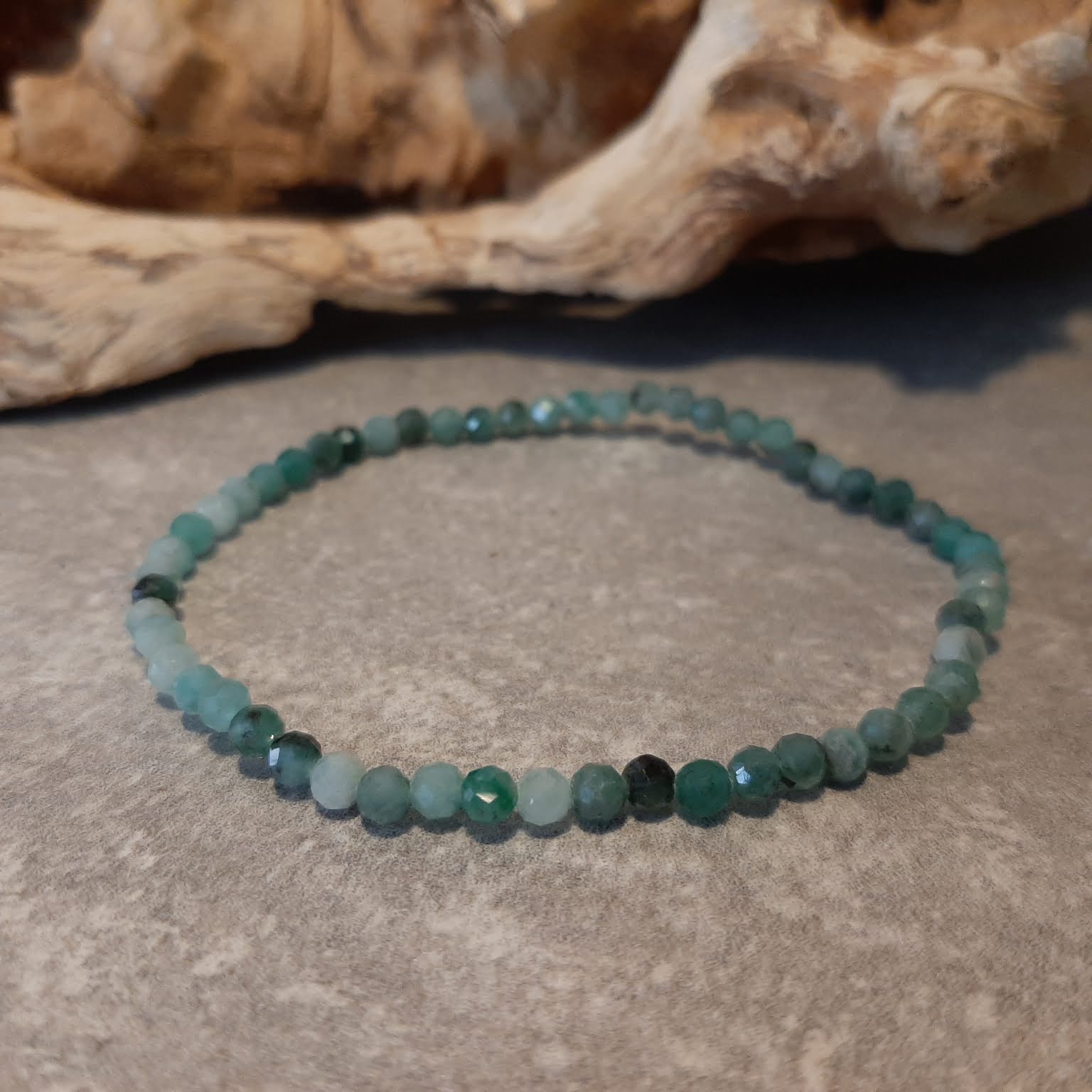 Kugelarmband facettiert - Smaragd