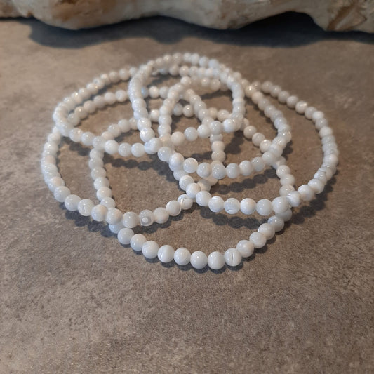 Perlmutt-Kugelarmband 4mm