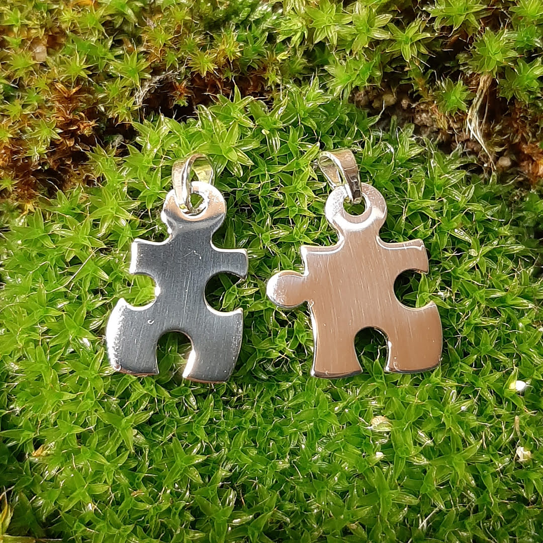 2-teiliger Partner-Anhänger "PUZZLE-TEILE"