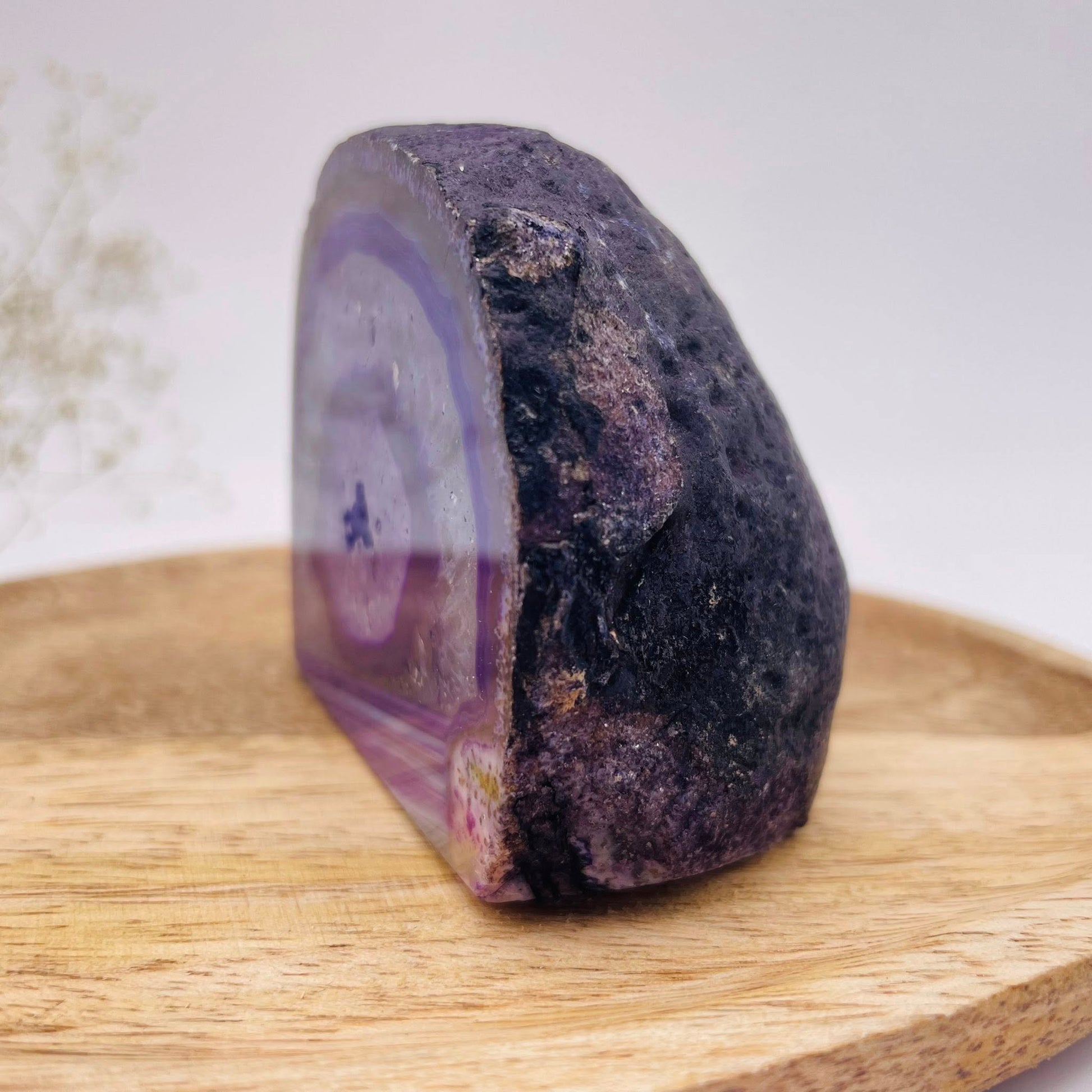 Achat-Basecut Violett Nr. 5 als Dekoobjekt oder Geschenk – handverlesen von WUNDERSTEIN