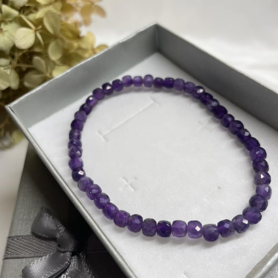 WÜRFEL-ARMBAND 4mm - Amethyst