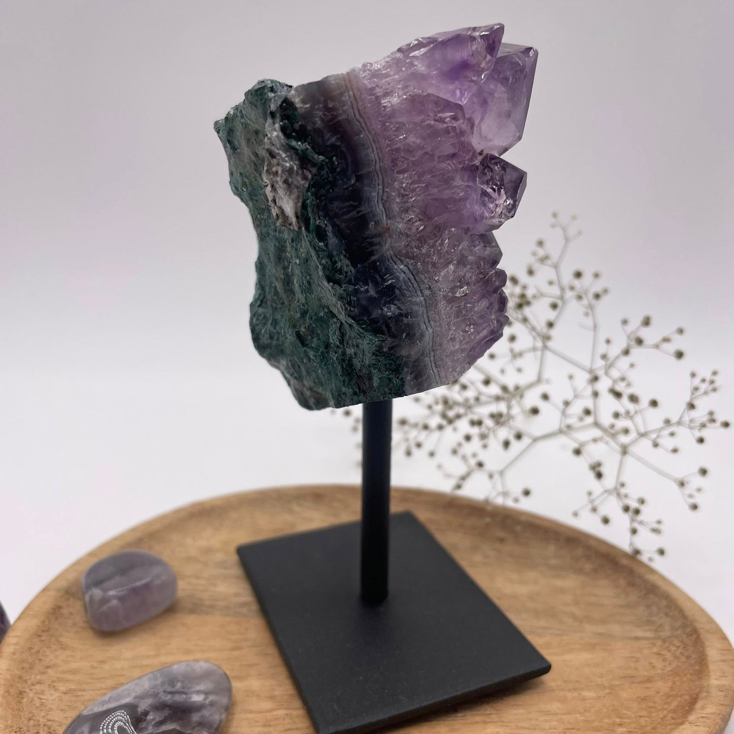 Amethyst auf Metallständer Nr. 1