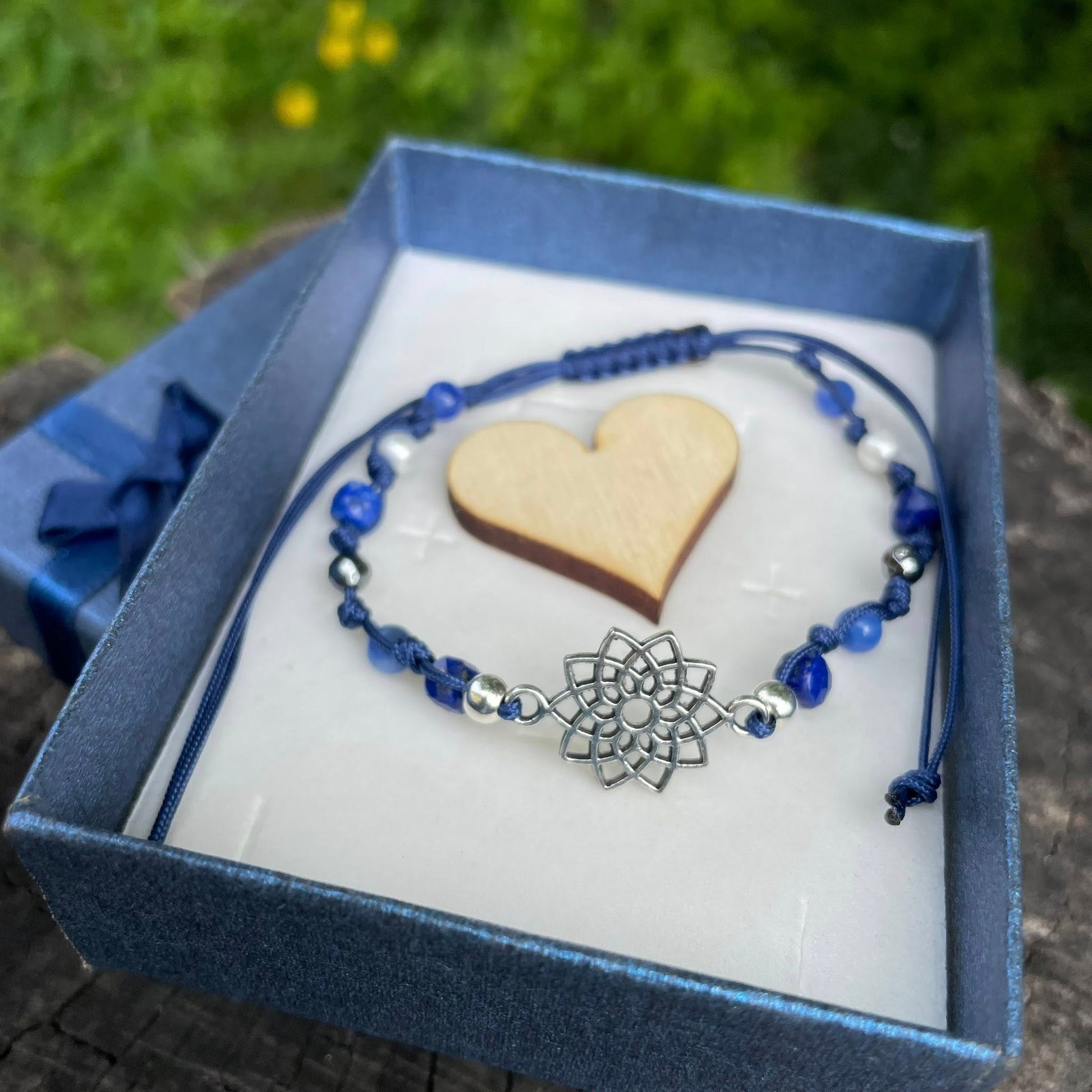 Armband "Blauer Blütentraum"
