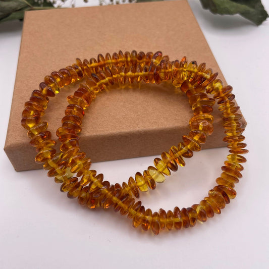 Einfärbiges Bernstein-Armband mit Scheibchen-Perlen aus Baltischem Amber – WUNDERSTEIN