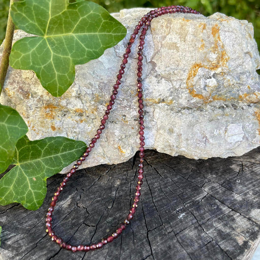 Granat - Kette facettiert