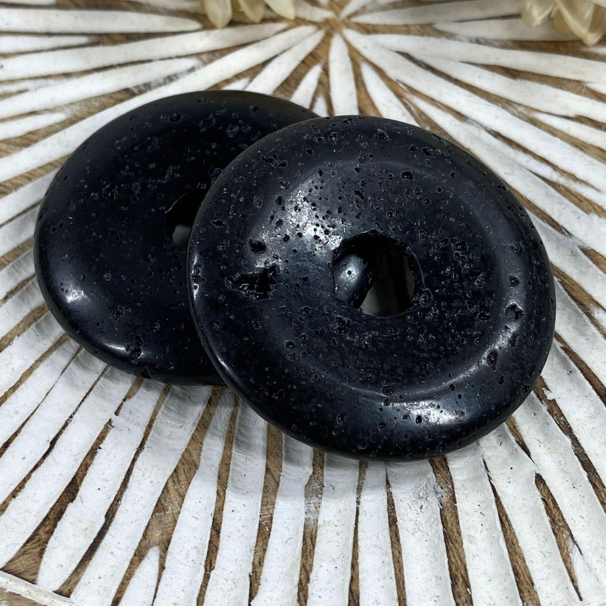 LAVA - Donut