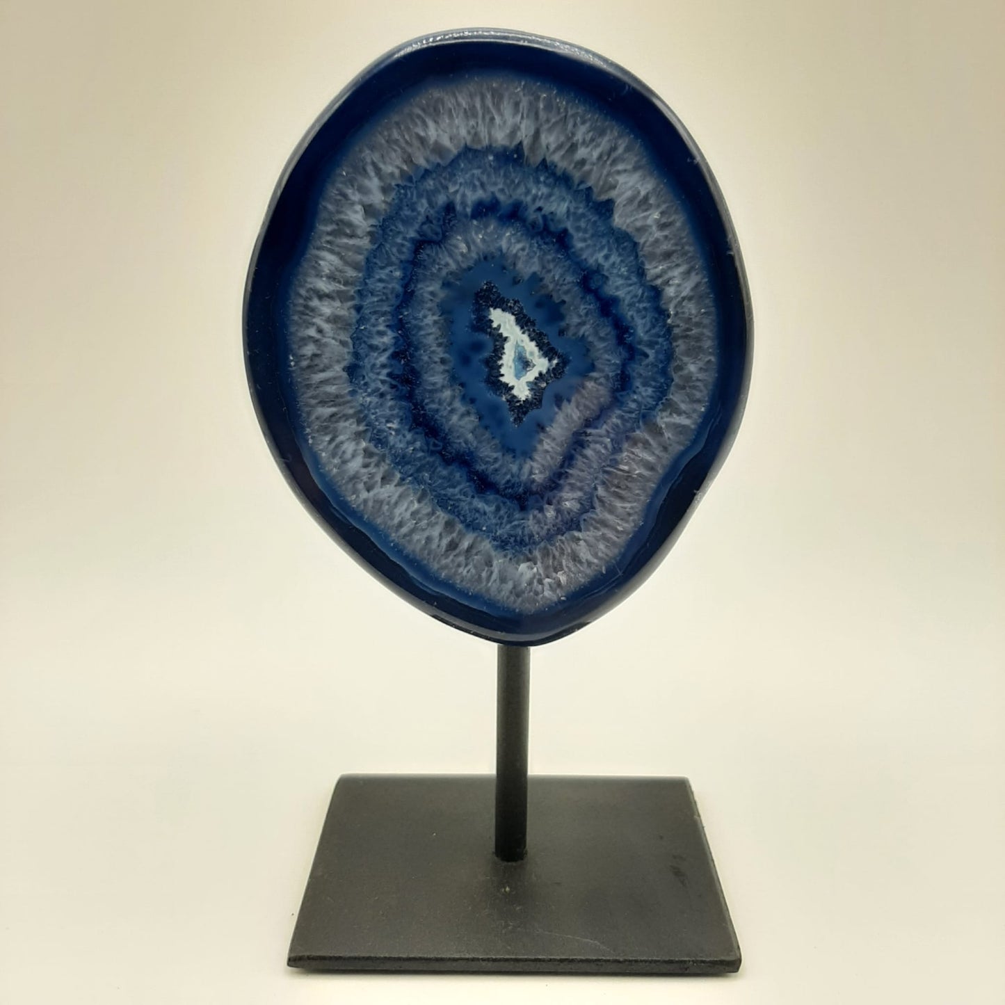 Achat auf Metallständer "BLAU"