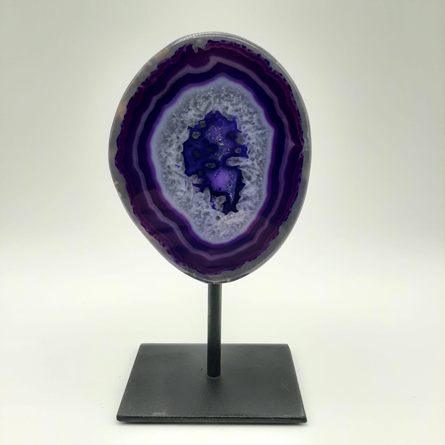 Achat auf Metallständer "VIOLETT"