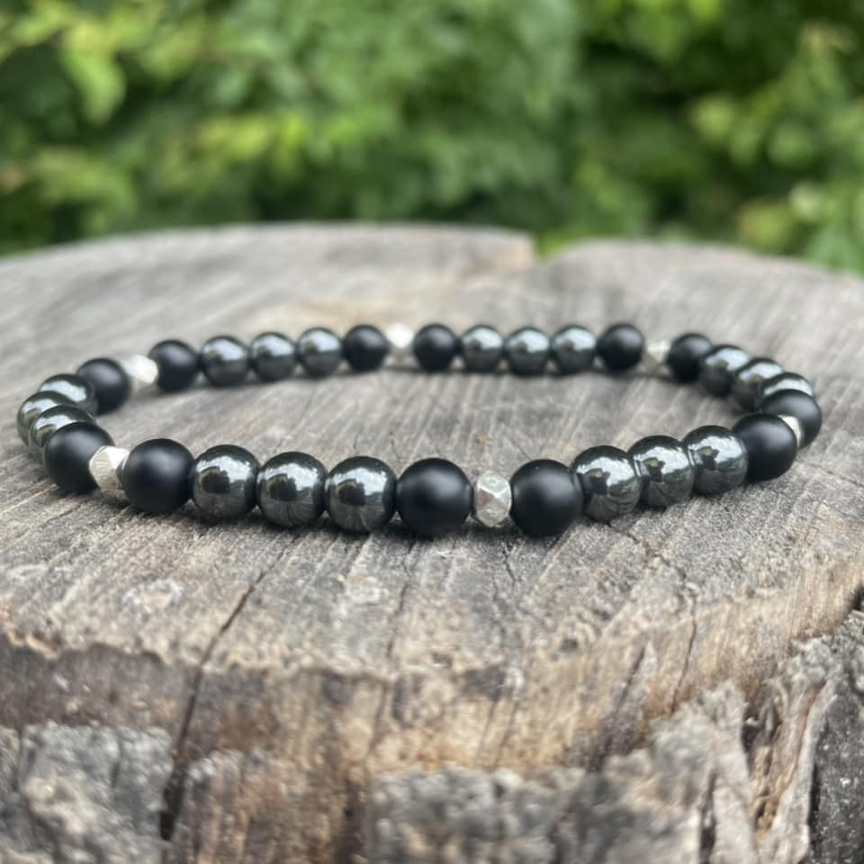 Armband "Hämatit & matter Onyx"