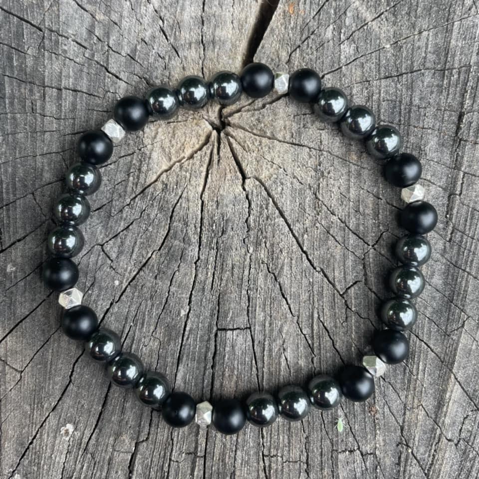 Armband "Hämatit & matter Onyx"