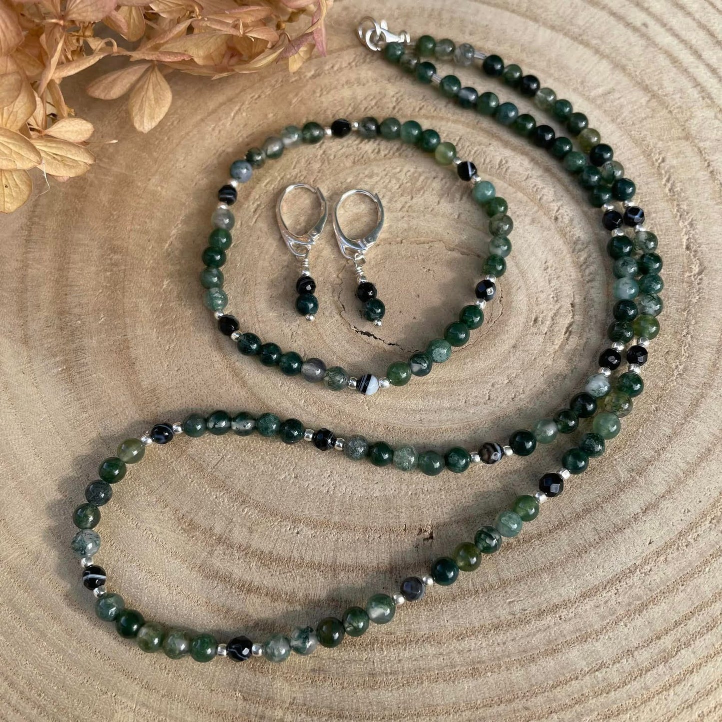 Dreiteiliges Schmuckset "MOOSACHAT & SARDONYX"