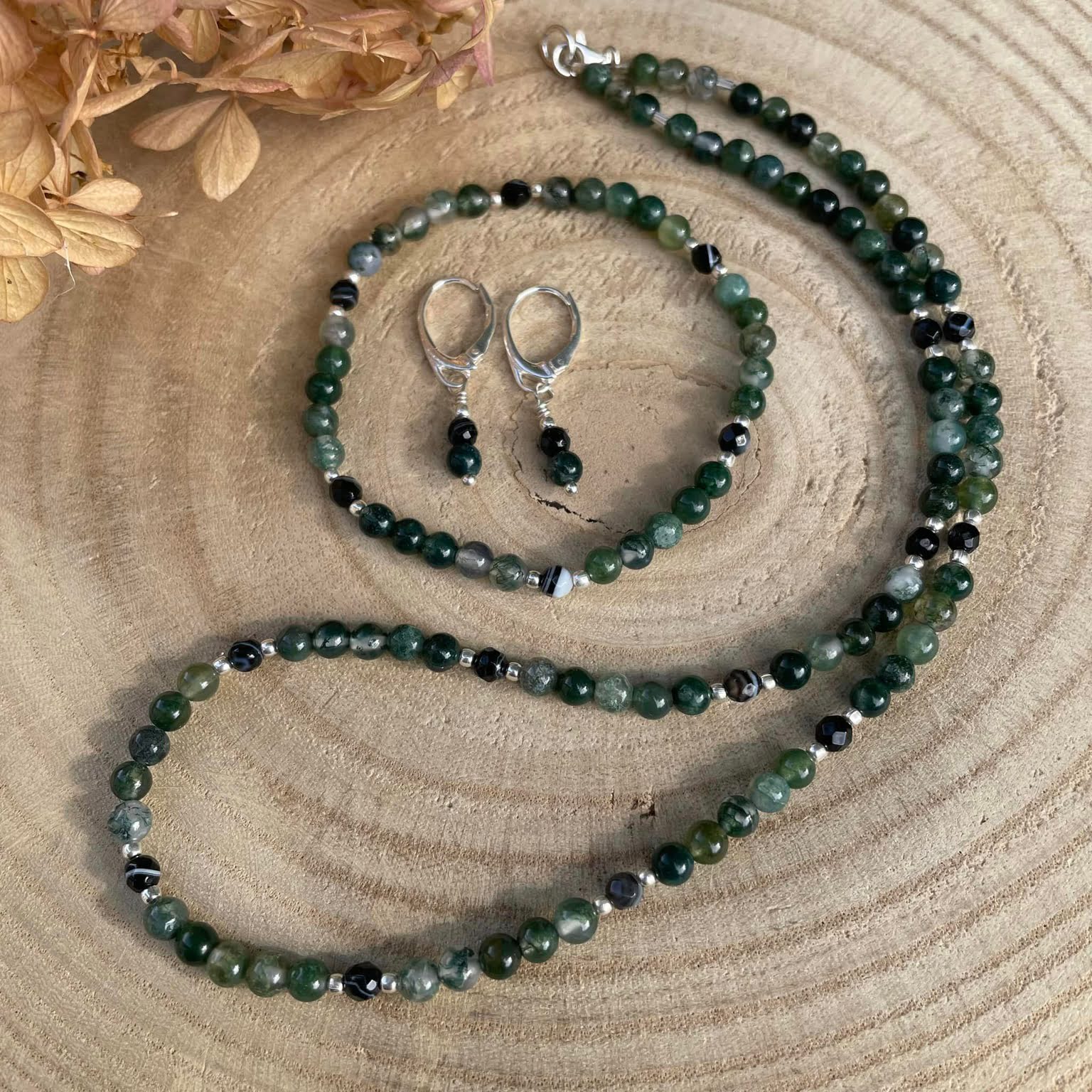 Dreiteiliges Schmuckset "MOOSACHAT & SARDONYX"