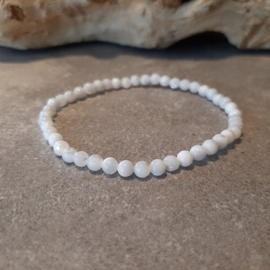 Perlmutt-Kugelarmband 4mm