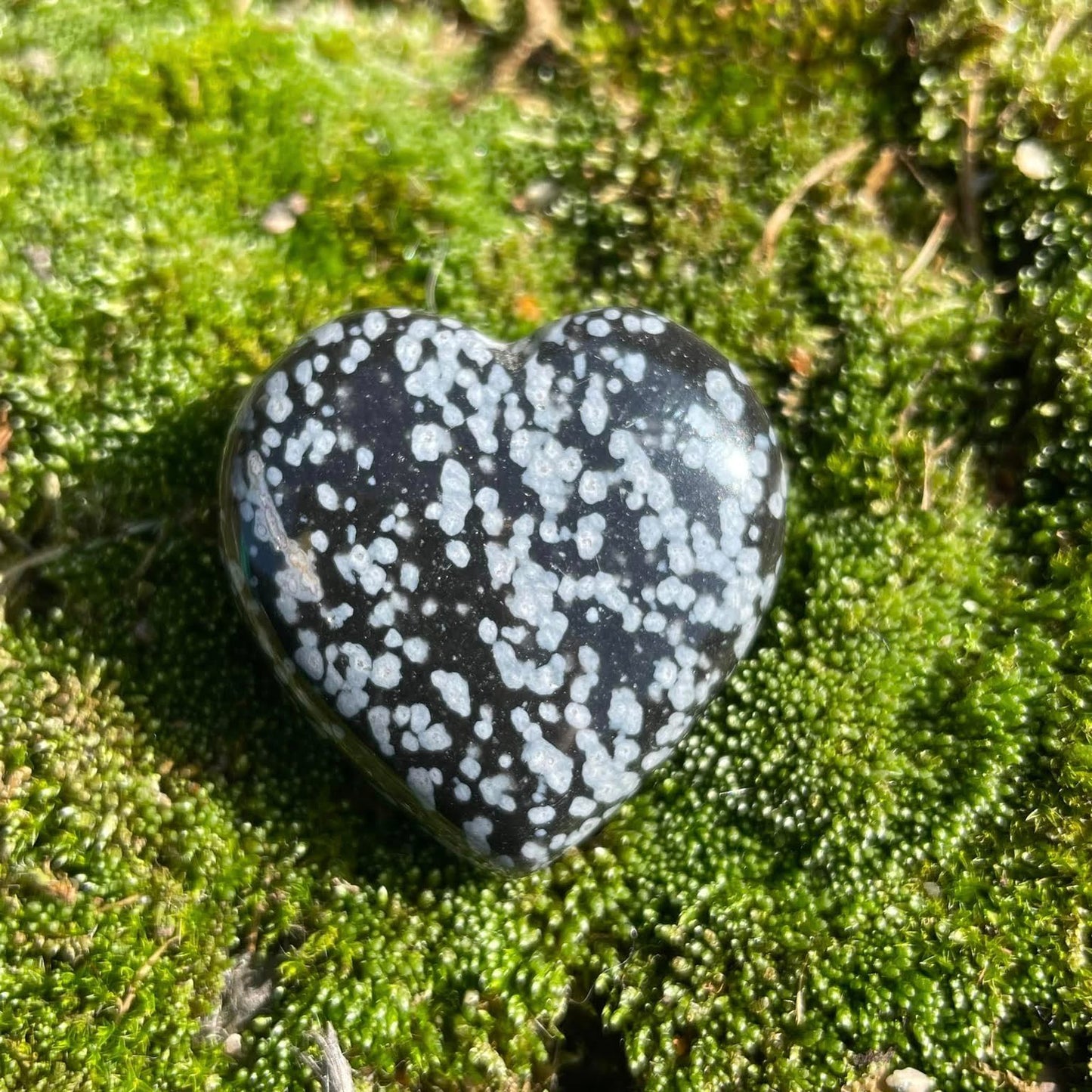 SCHNEEFLOCKENOBSIDIAN - Herz gebohrt 30mm
