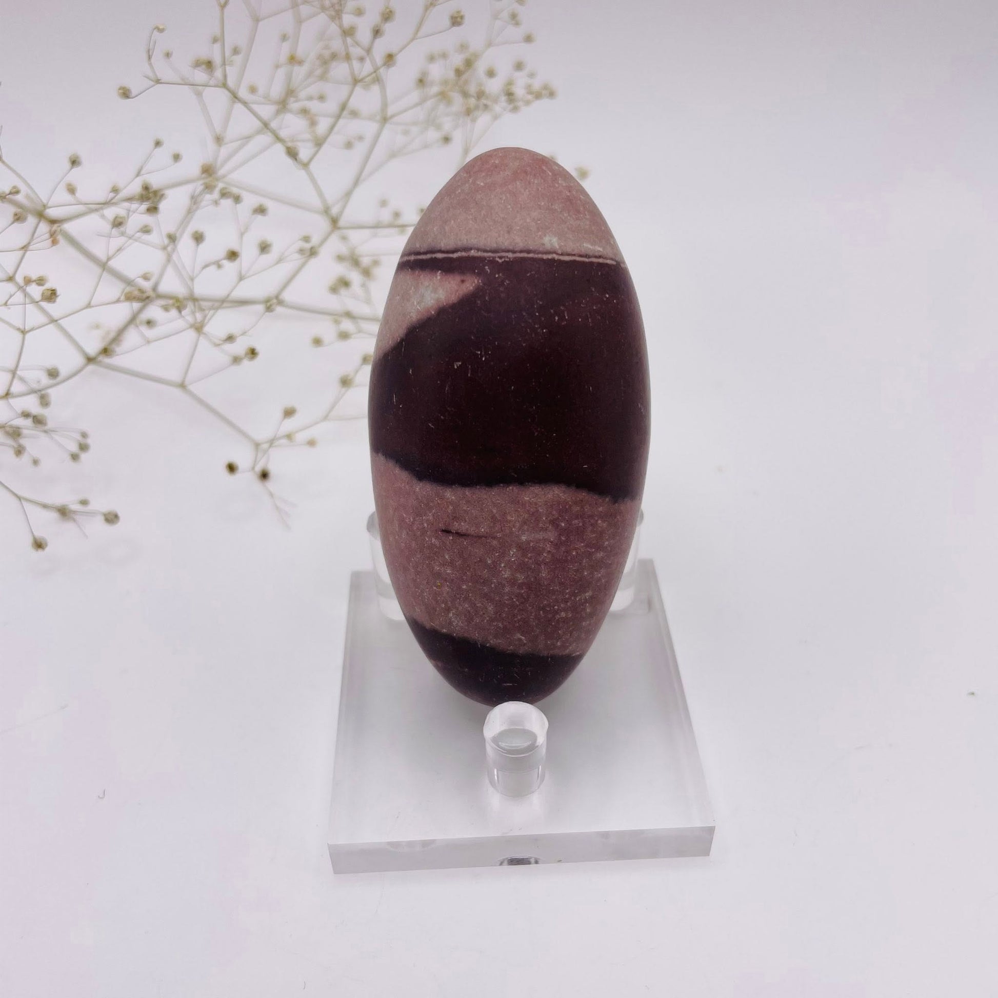 Shiva Lingam Unikat Nr. 7 – Detailansicht Oberfläche und Maserung, Narmada-Fluss Indien | WUNDERSTEIN