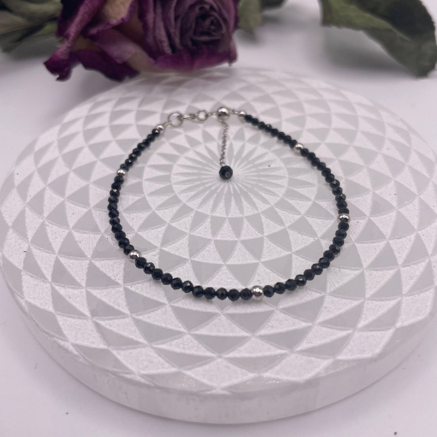 Hauchzartes Armband "Spinell & Silber"
