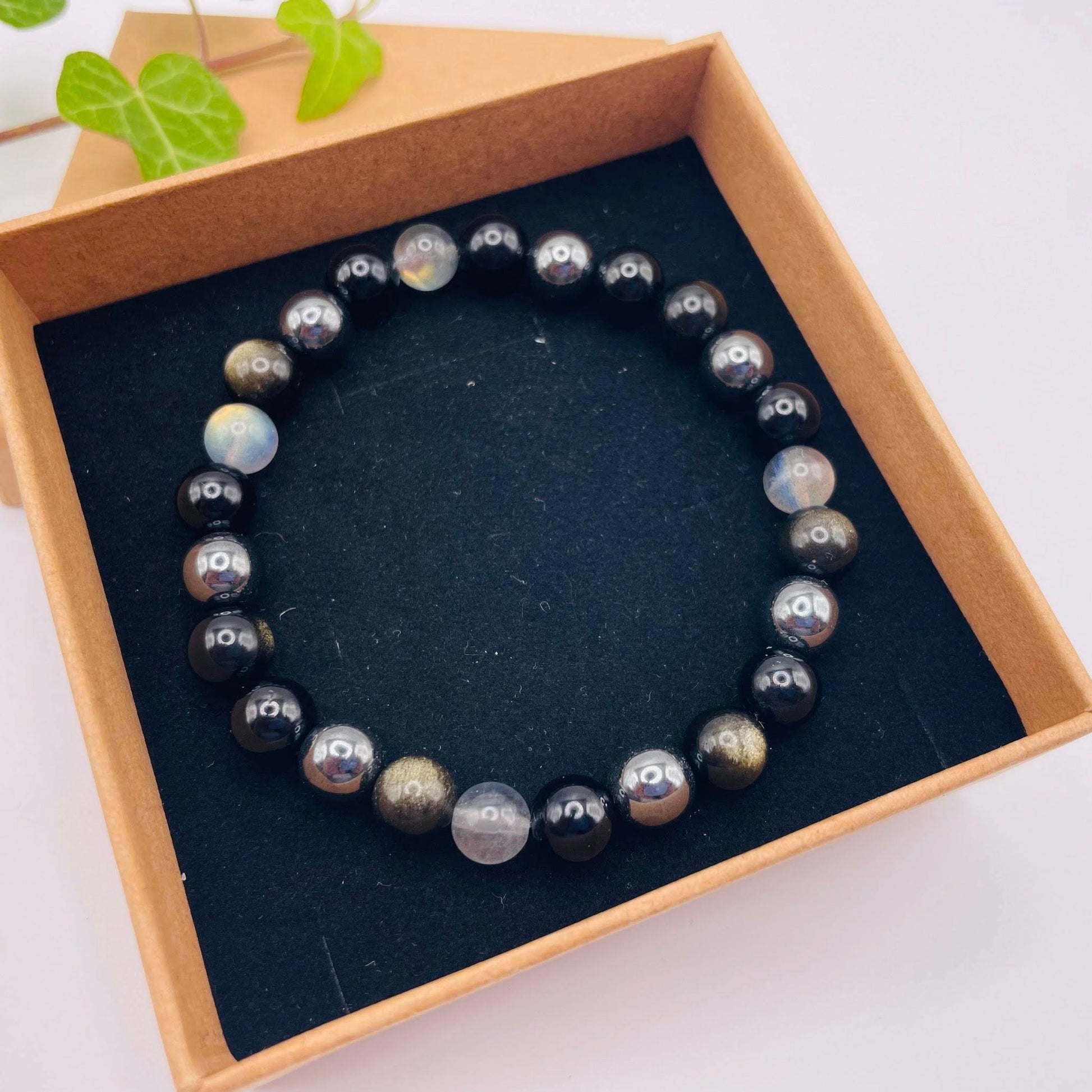 Armband DER STRATEGE in Geschenkbox – Handgefertigt von WUNDERSTEIN
