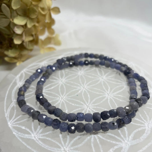 WÜRFEL-ARMBAND 4mm - Tansanit