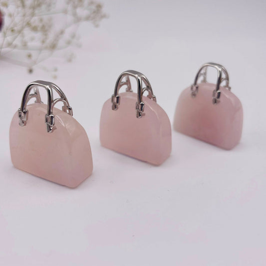 Dekoratives Mini-Täschchen aus echtem Rosenquarz – zartrosa mit natürlicher Maserung, WUNDERSTEIN