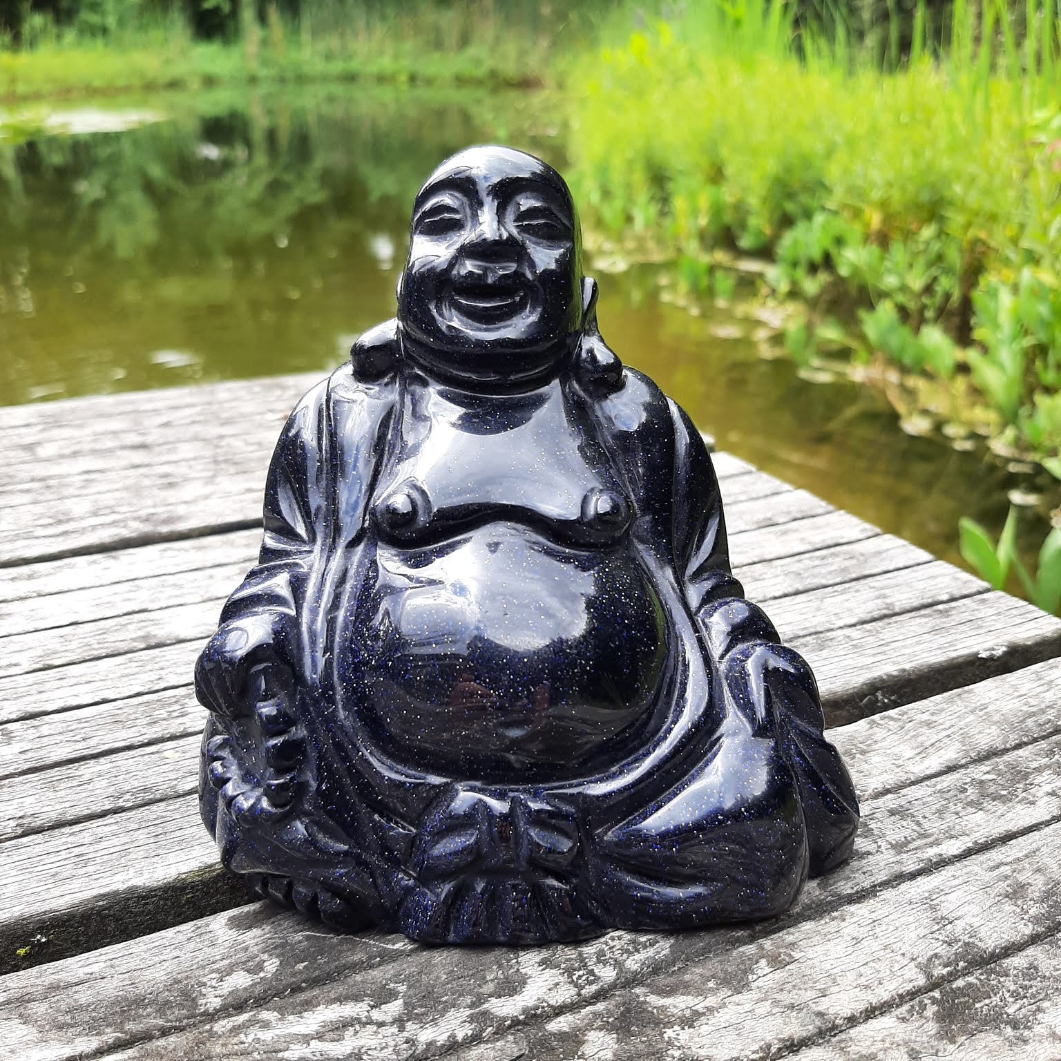 Sitzender Buddha aus Blaufluss