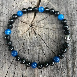 Armband „Totenkopf, blauer Achat & Onyx“